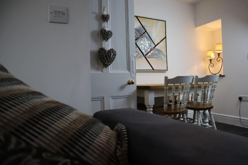 באלנאו פסטיניוג Dol Bach - Your Homely Welsh Cottage In The Heart Of Snowdonia מראה חיצוני תמונה