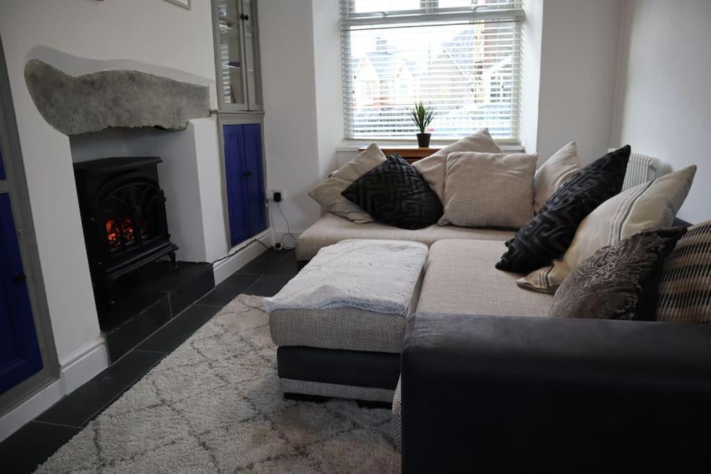 באלנאו פסטיניוג Dol Bach - Your Homely Welsh Cottage In The Heart Of Snowdonia מראה חיצוני תמונה